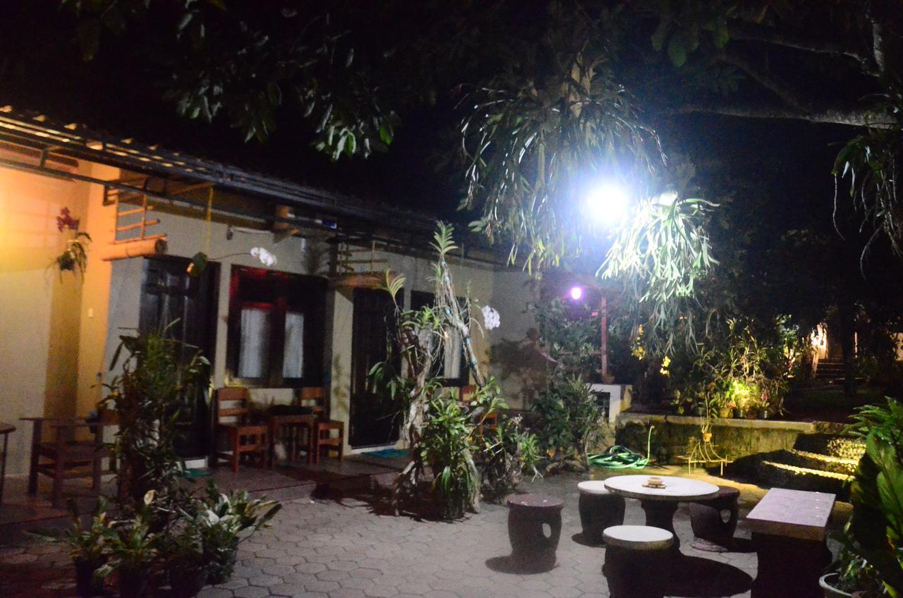 Banyu Homestay Banyuwangi  Εξωτερικό φωτογραφία