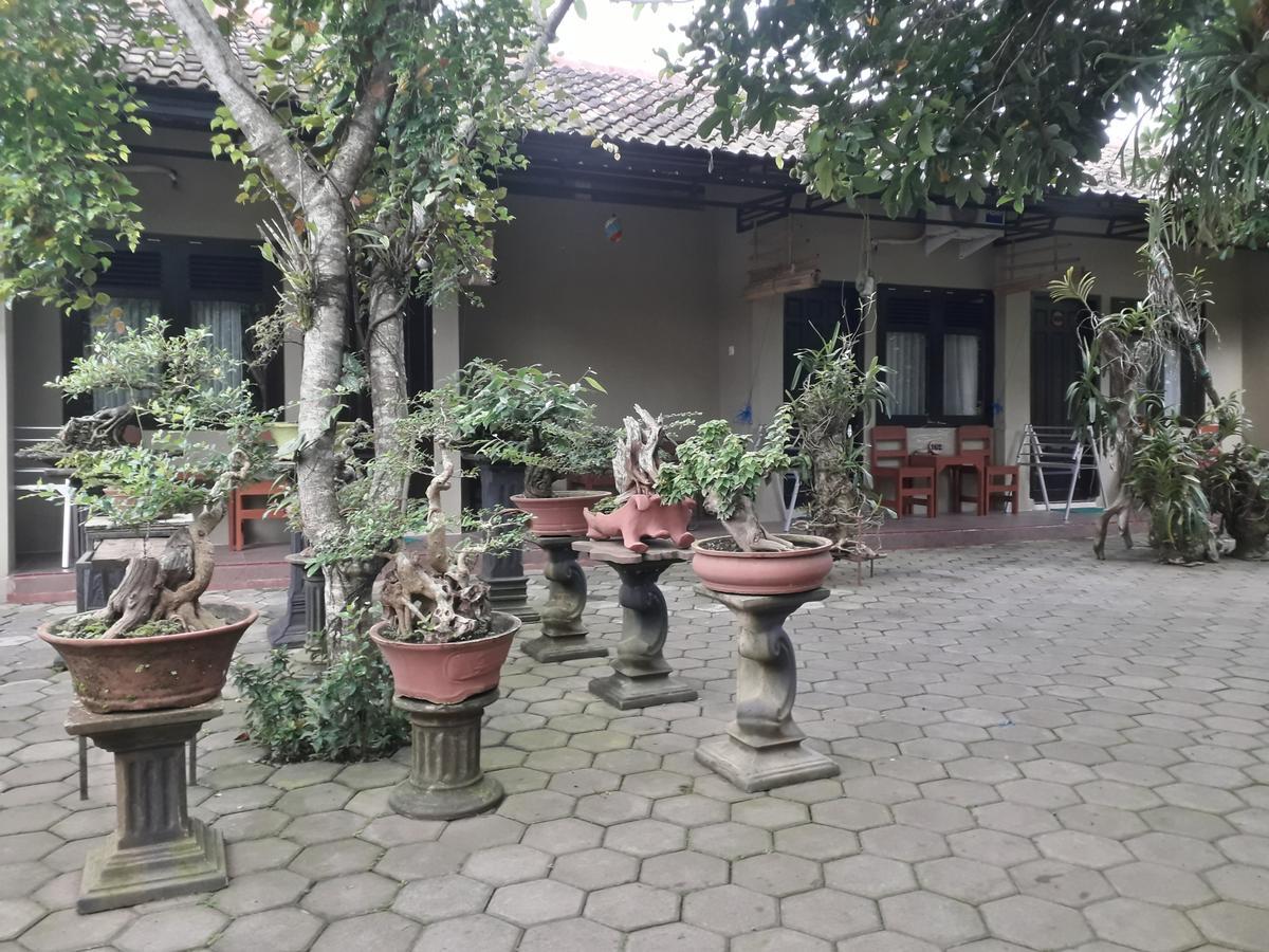 Banyu Homestay Banyuwangi  Εξωτερικό φωτογραφία