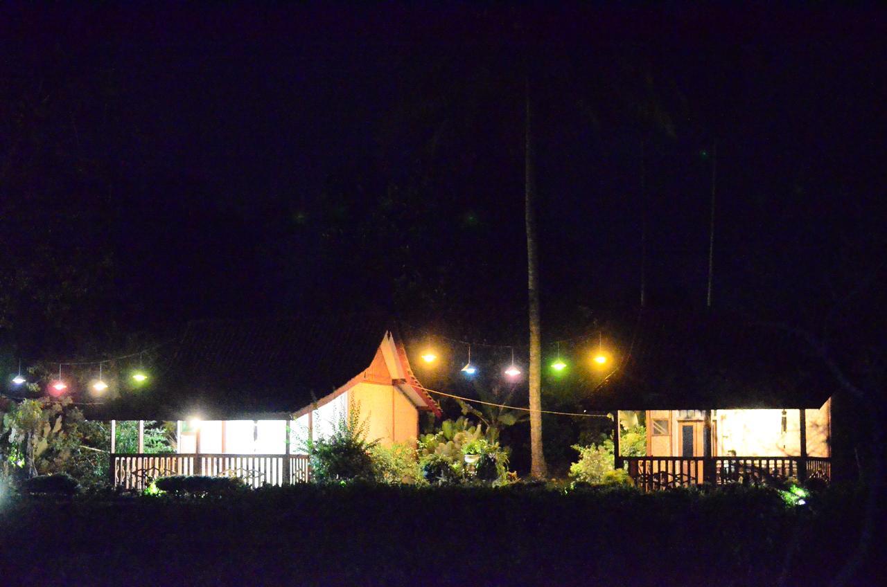 Banyu Homestay Banyuwangi  Εξωτερικό φωτογραφία