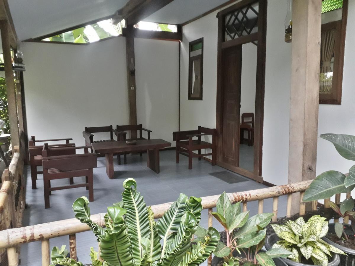 Banyu Homestay Banyuwangi  Εξωτερικό φωτογραφία